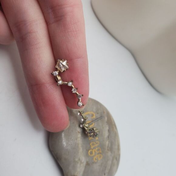 Shooting star galaxy crystal earrings - Picture 2 of 2